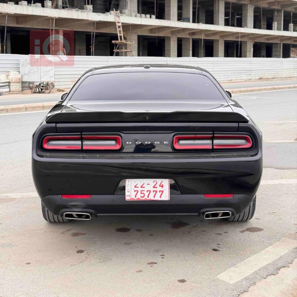 Dodge Challenger
